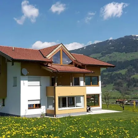Apartmán Lora *
